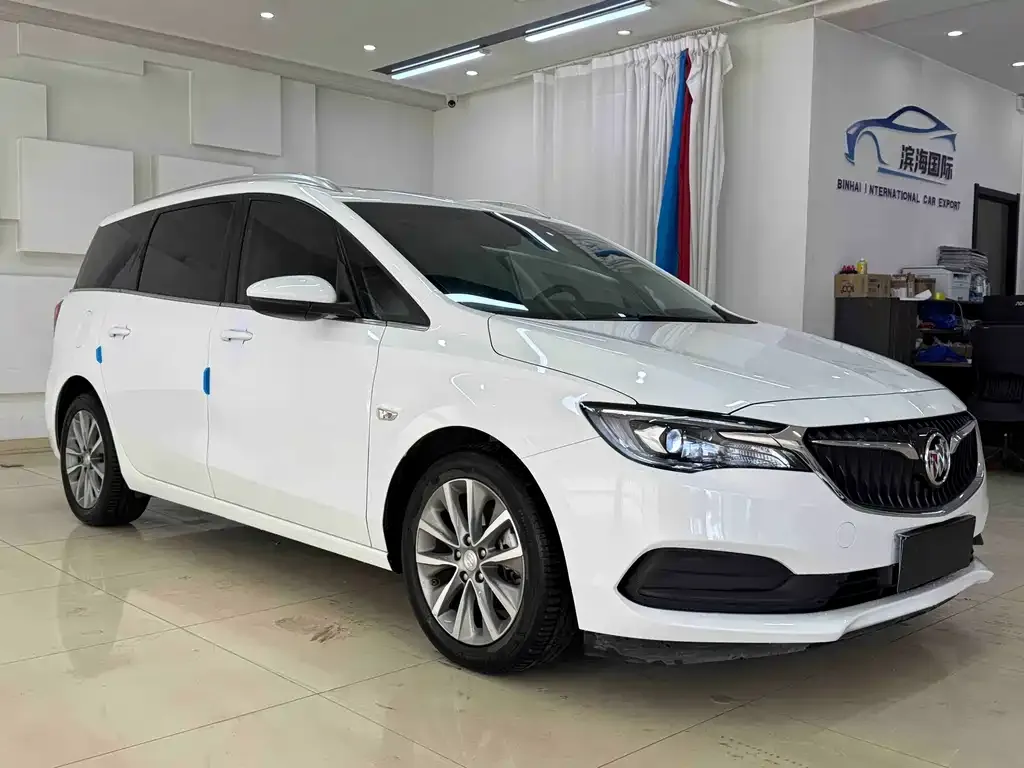 Buick GL6 2022 из CN, фото 10