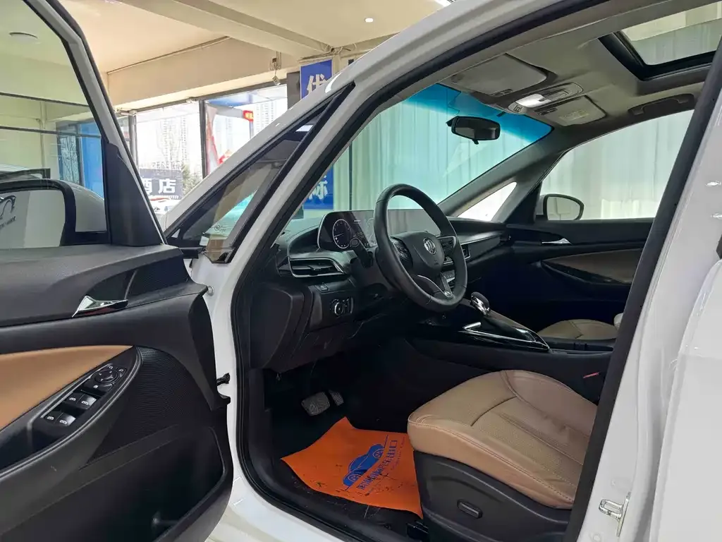 Buick GL6 2022 из CN, фото 3