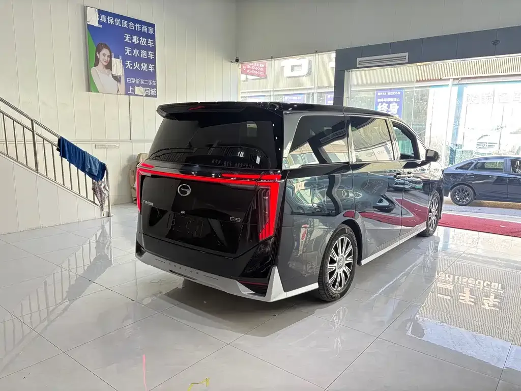 GAC Motor Trumpchi E9 — фото 3