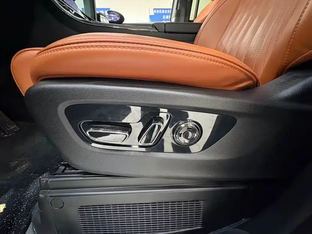 GAC Motor Trumpchi E9 — фото 7