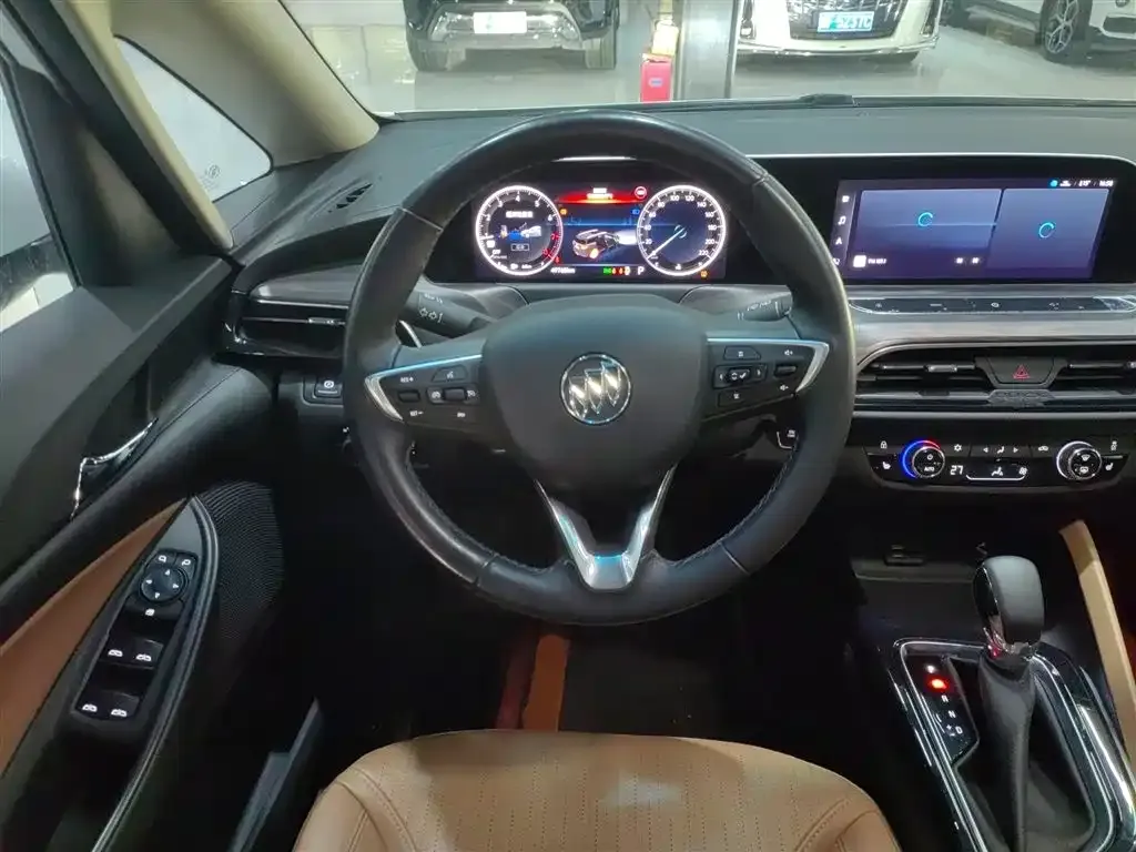 Buick GL6 2023 из CN, фото 10