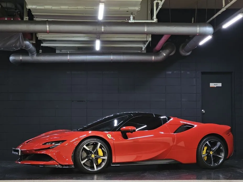 Ferrari SF90 2023 из KR, фото 8