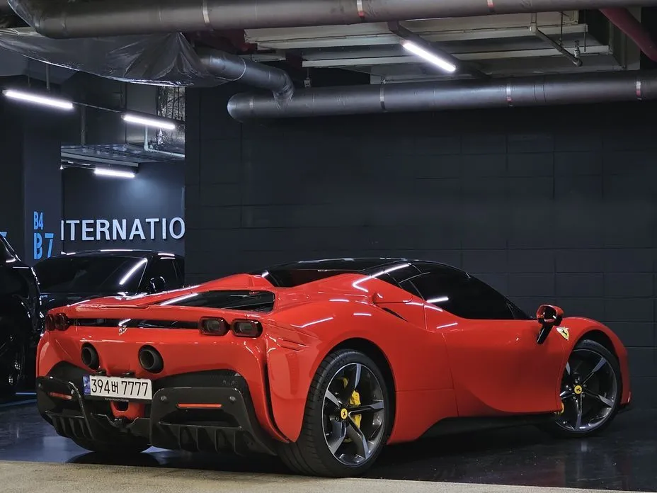 Ferrari SF90 2023 из KR, фото 10