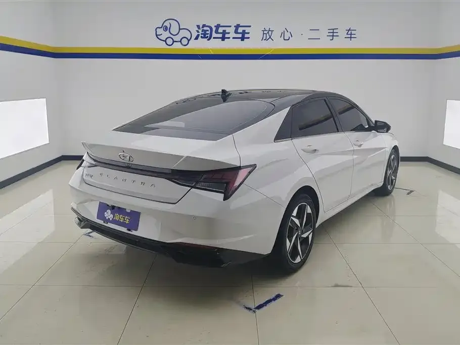 Hyundai Elantra 2021 из CN, фото 10