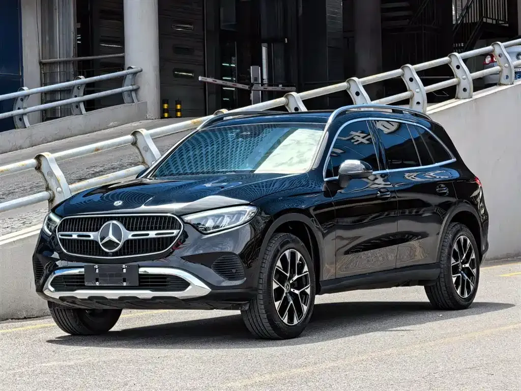 Mercedes-Benz GLC — фото 1