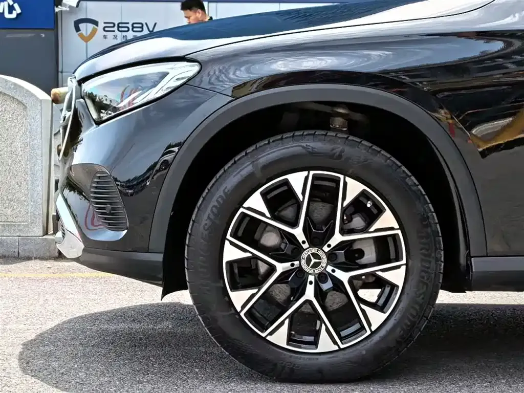 Mercedes-Benz GLC — фото 9