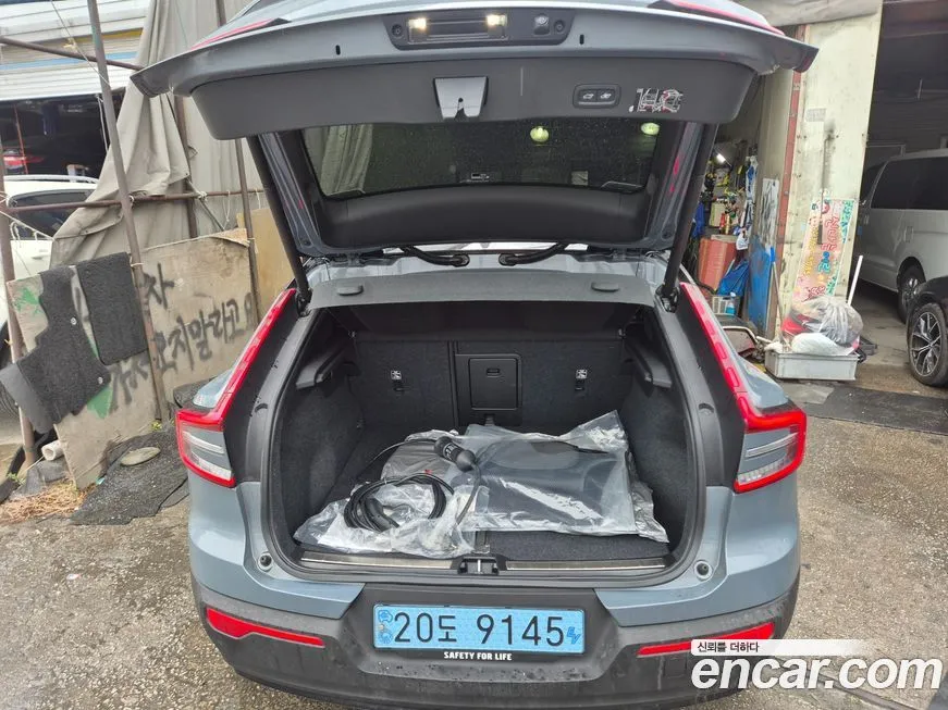 Volvo C40 2022 из KR, фото 7