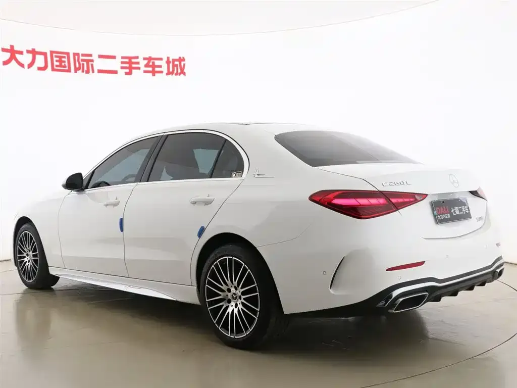 Mercedes-Benz C-Class — фото 10
