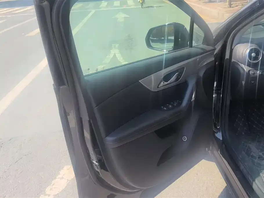 Chevrolet Blazer 2022 из CN, фото 4