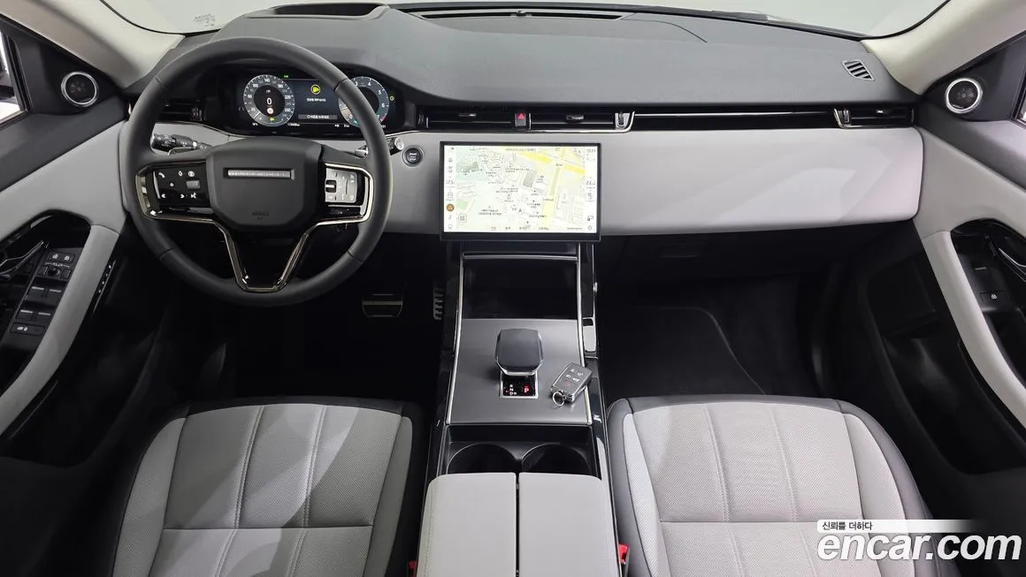 Land Rover Range Rover Evoque — фото 10