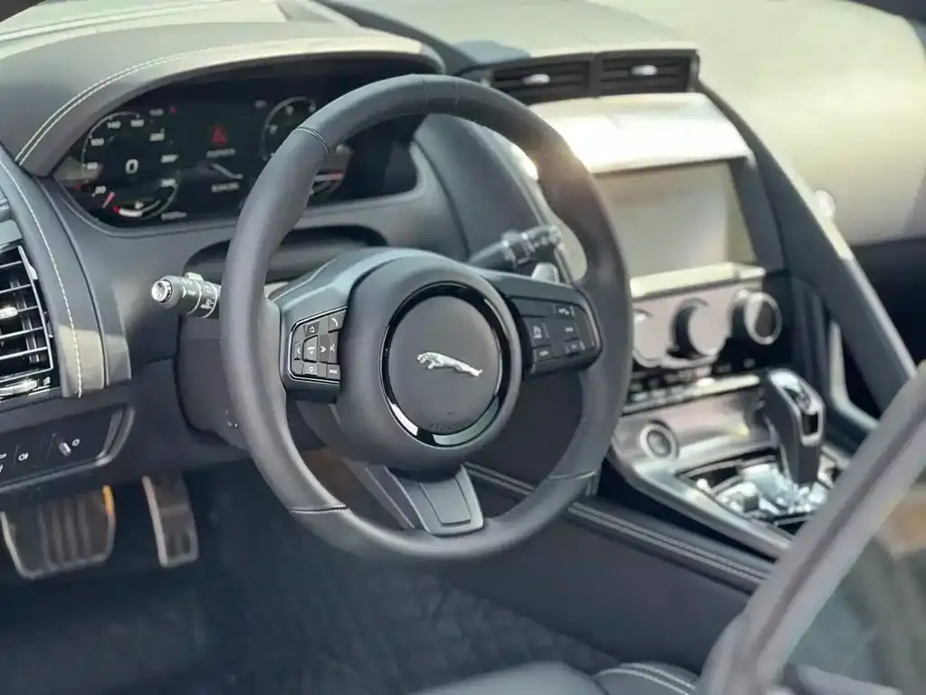 Jaguar F-TYPE 2024 из CN, фото 3
