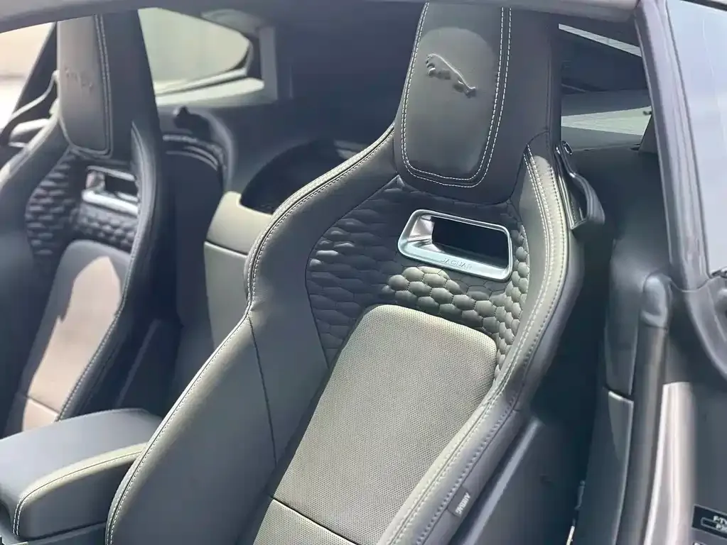 Jaguar F-TYPE 2024 из CN, фото 5