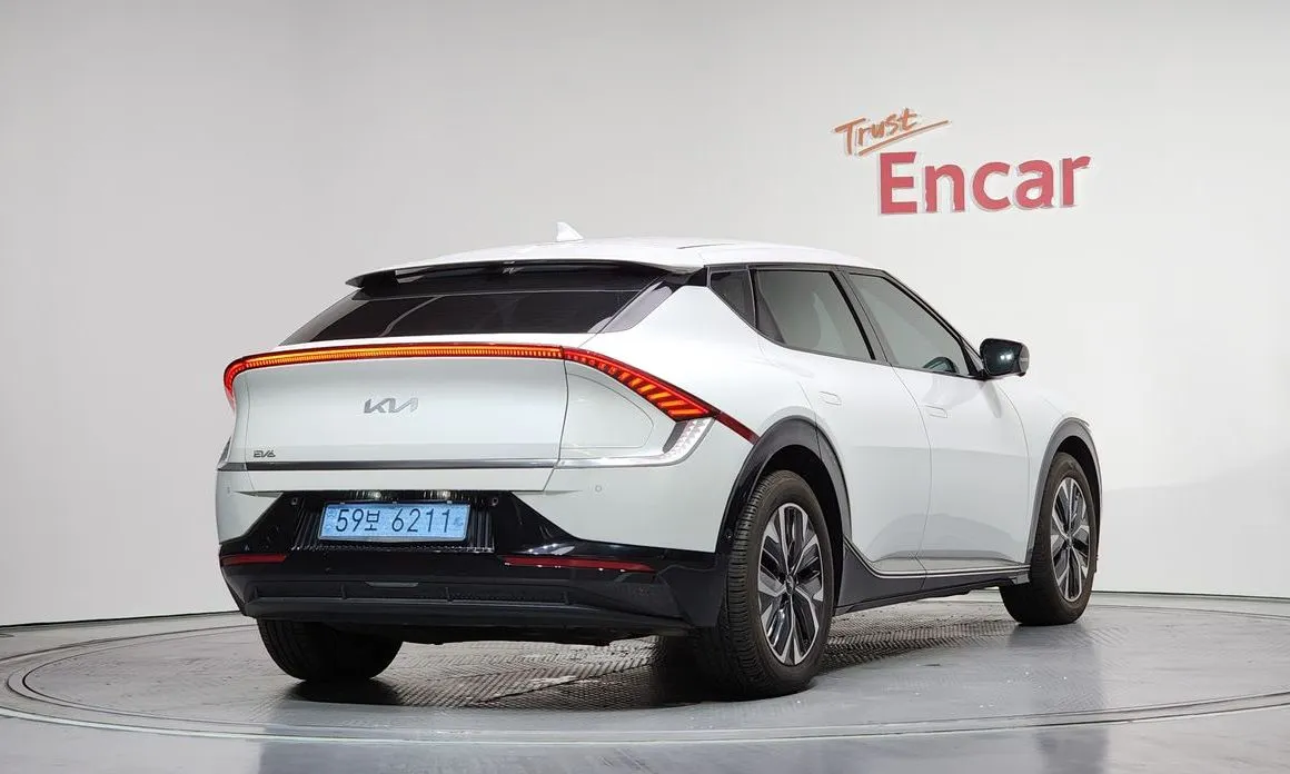 Kia EV6 — фото 3