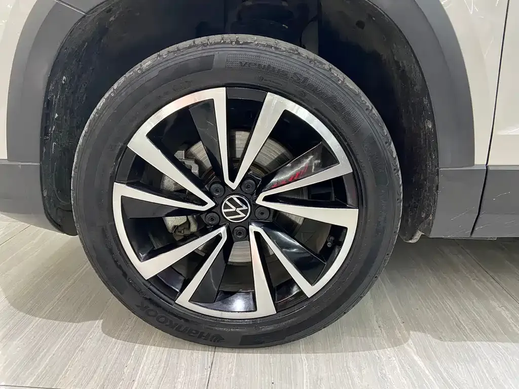 Volkswagen Tharu — фото 8