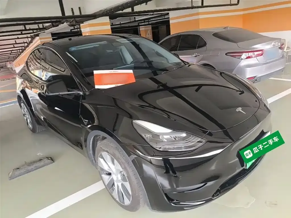 Tesla Model Y — фото 4