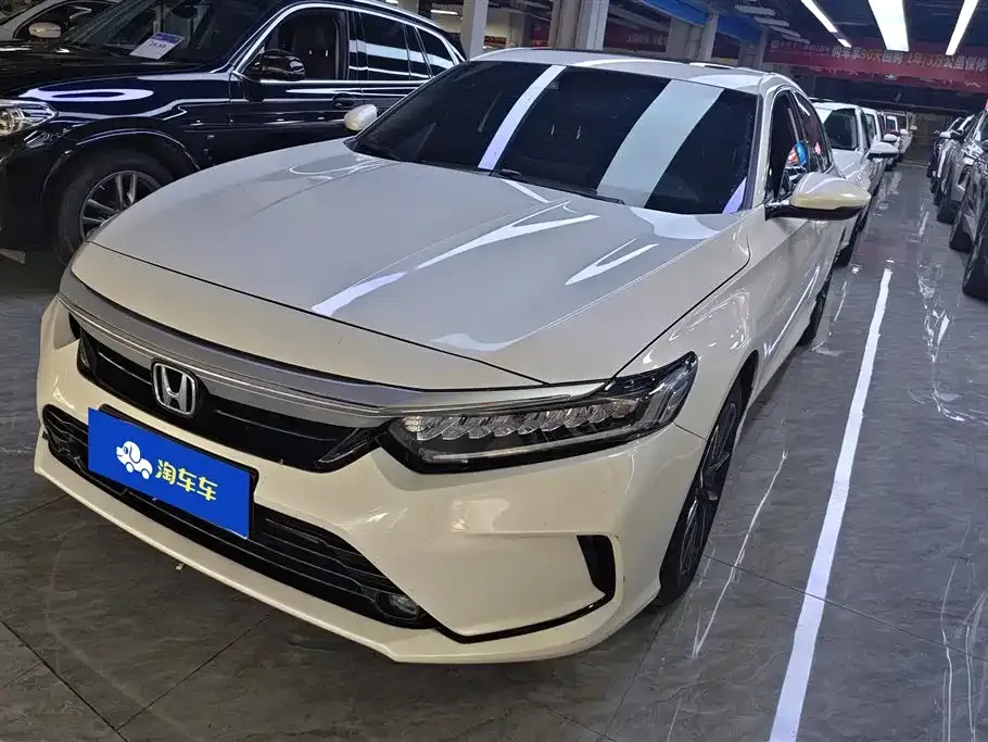 Honda Inspire — фото 1