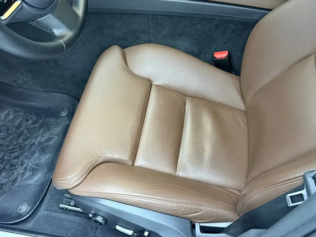 Volvo S60 — фото 10