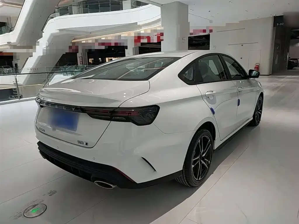 Geely Binrui — фото 7