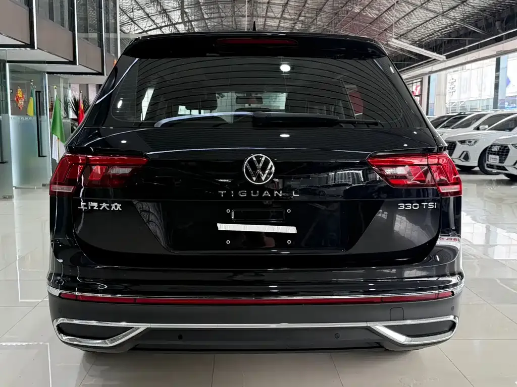 Volkswagen Tiguan L — фото 5