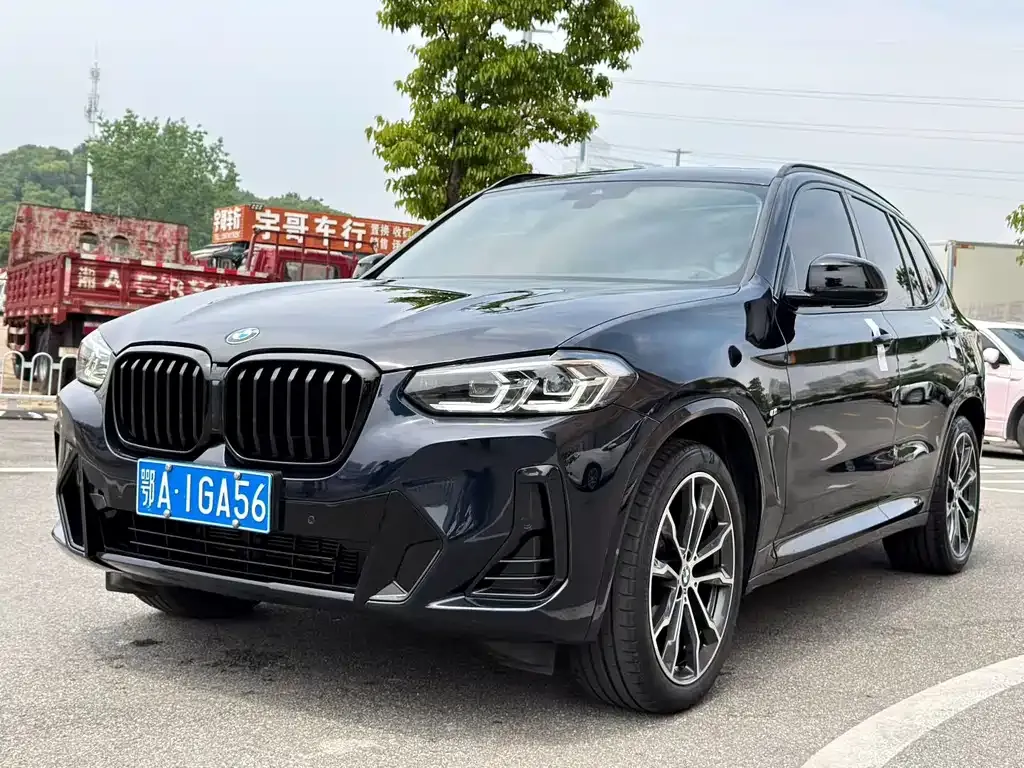 BMW X3 — фото 8