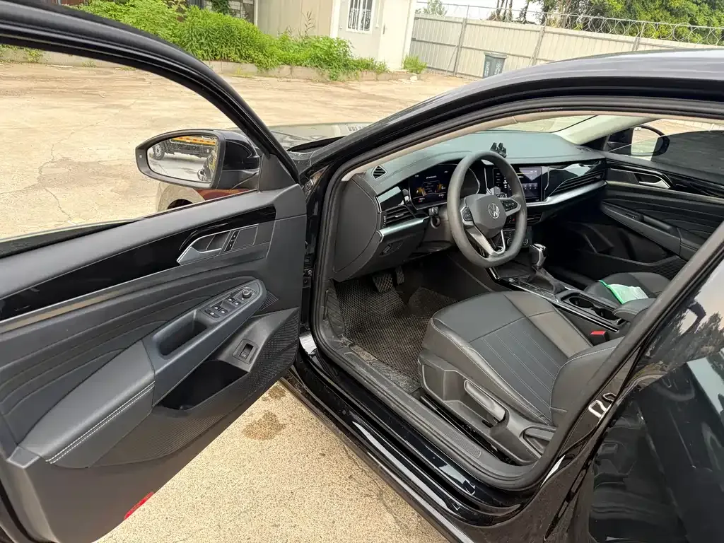 Volkswagen Passat — фото 7