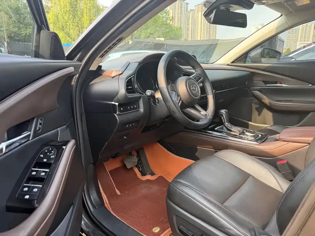 Mazda CX-30 2021 из CN, фото 6