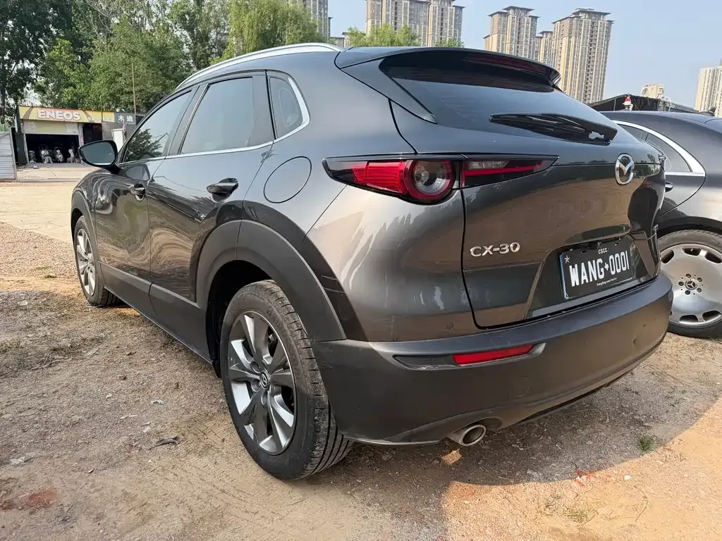 Mazda CX-30 2021 из CN, фото 8
