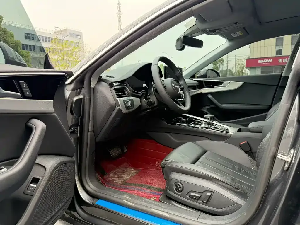Audi A5 (Import) 2024 из CN, фото 2