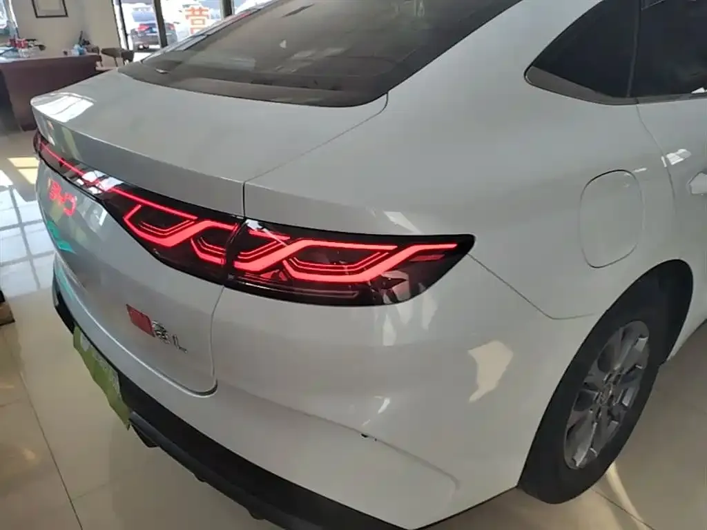 BYD Qin L 2024 из CN, фото 5