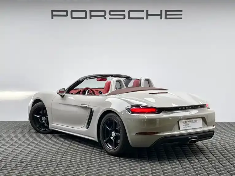 Porsche 718 — фото 5