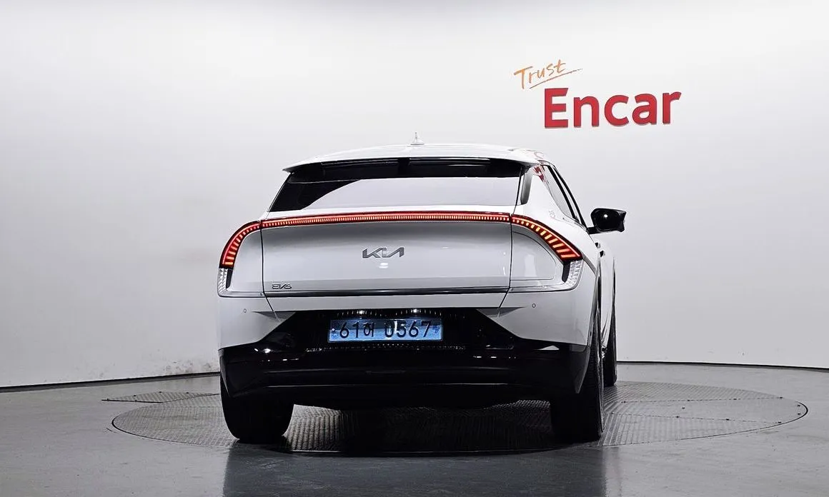 Kia EV6 — фото 7