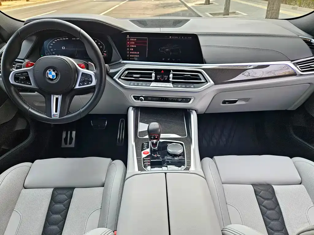 BMW X6 M 2023 из CN, фото 4