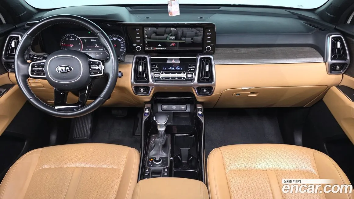 Kia Sorento — фото 8