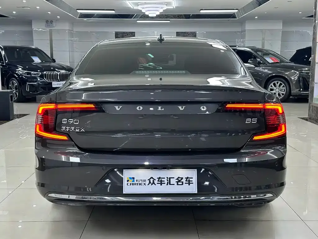 Volvo S90 2023 из CN, фото 10