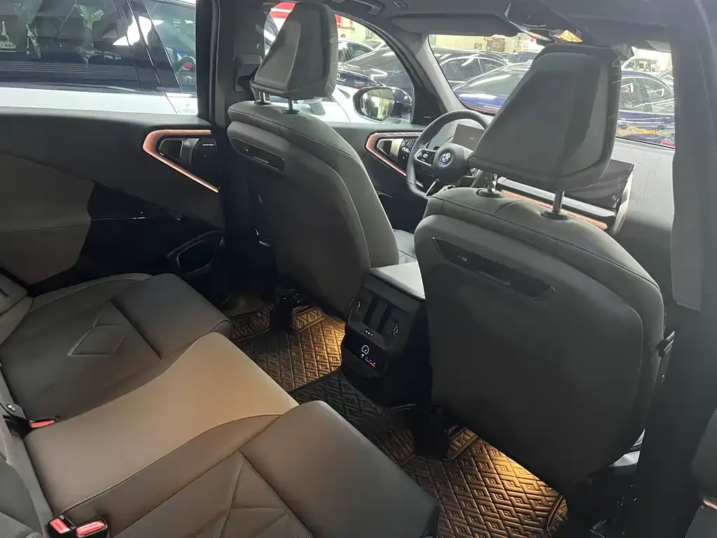 BMW X3 2025 из CN, фото 2
