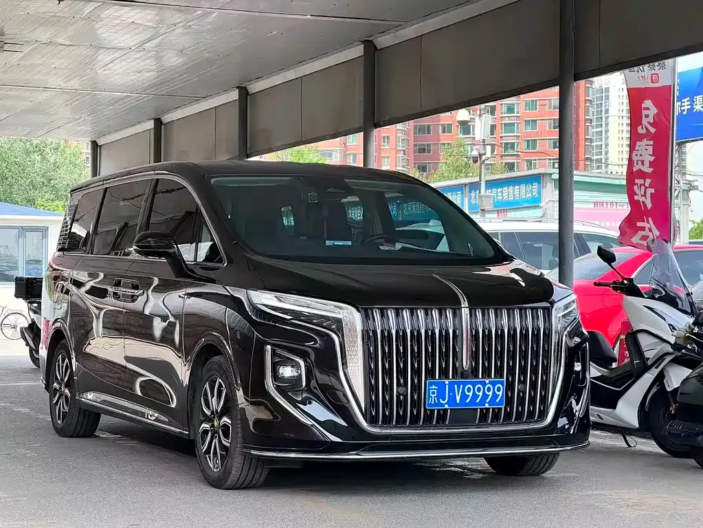 Hongqi HQ9 — фото 1