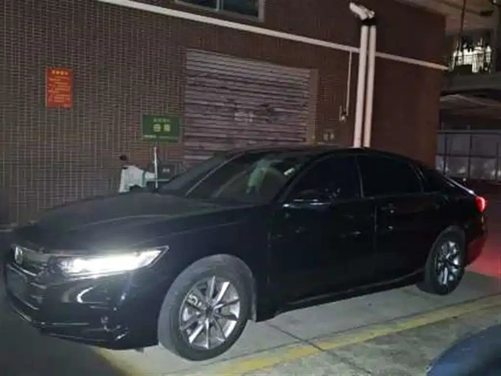 Honda Accord — фото 2