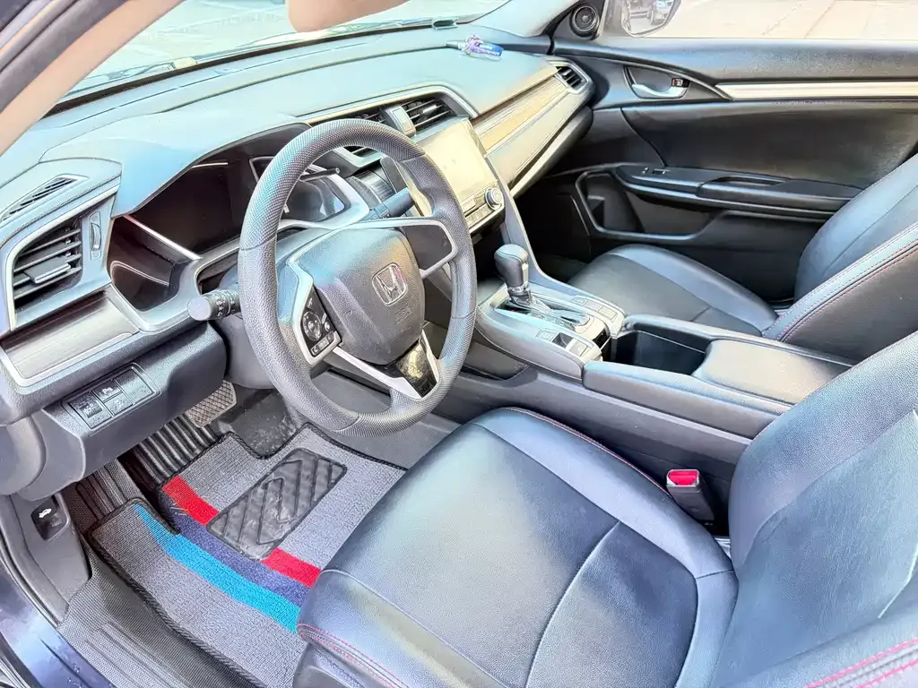 Honda Civic — фото 9
