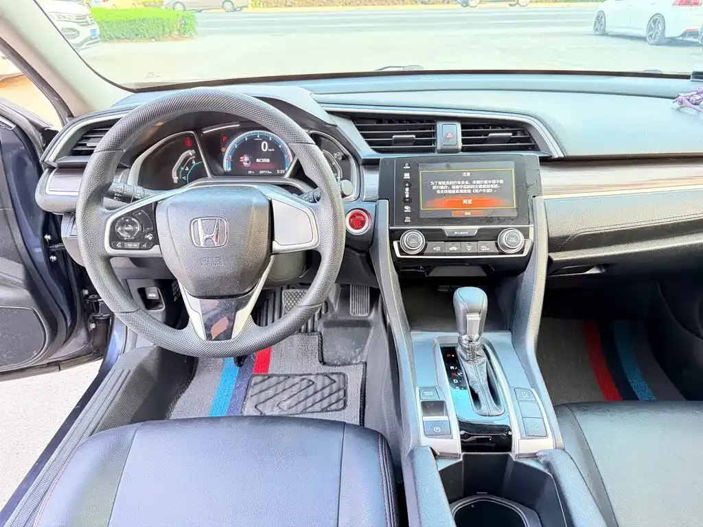 Honda Civic — фото 2