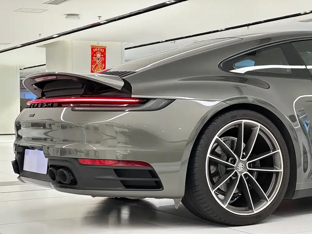 Porsche 911 2022 из CN, фото 10