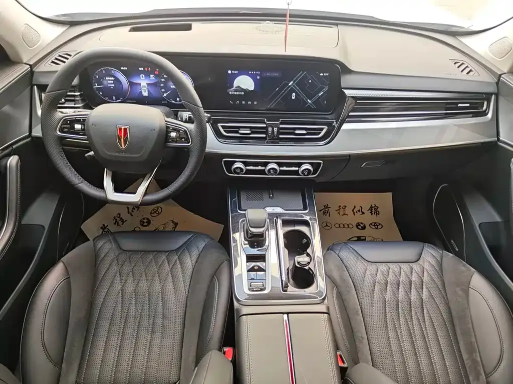 Hongqi HS5 — фото 10
