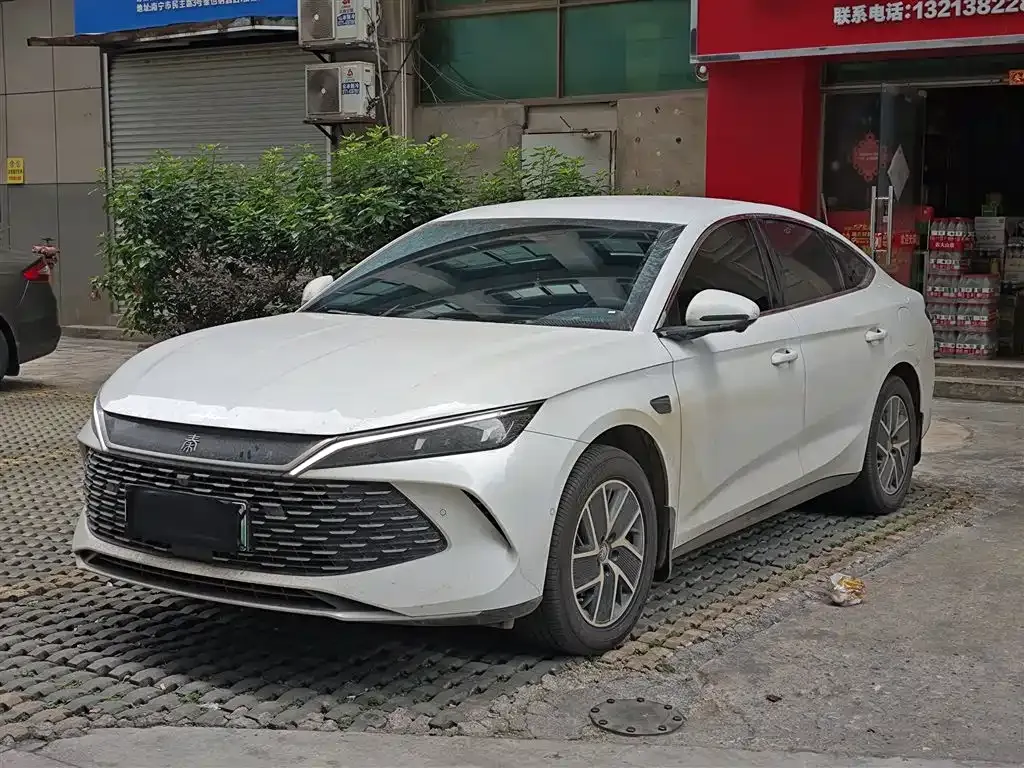 BYD Qin L — фото 1