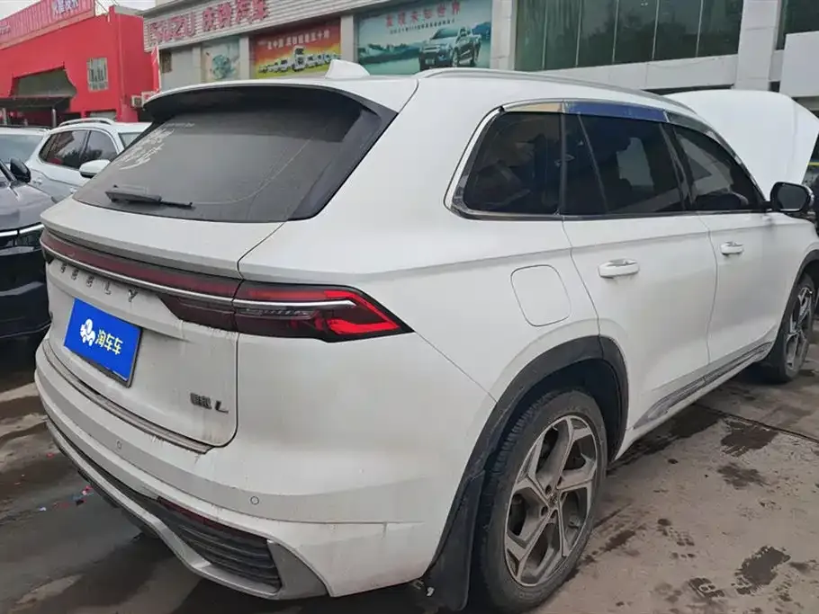 Geely Xingyue L — фото 3