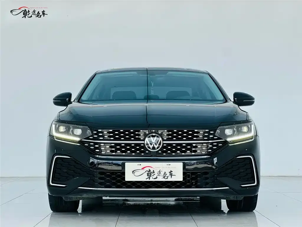 Volkswagen Passat — фото 9