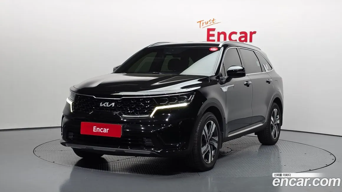Kia Sorento — фото 1