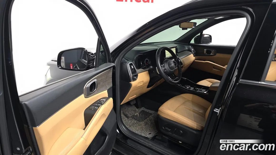 Kia Sorento — фото 8