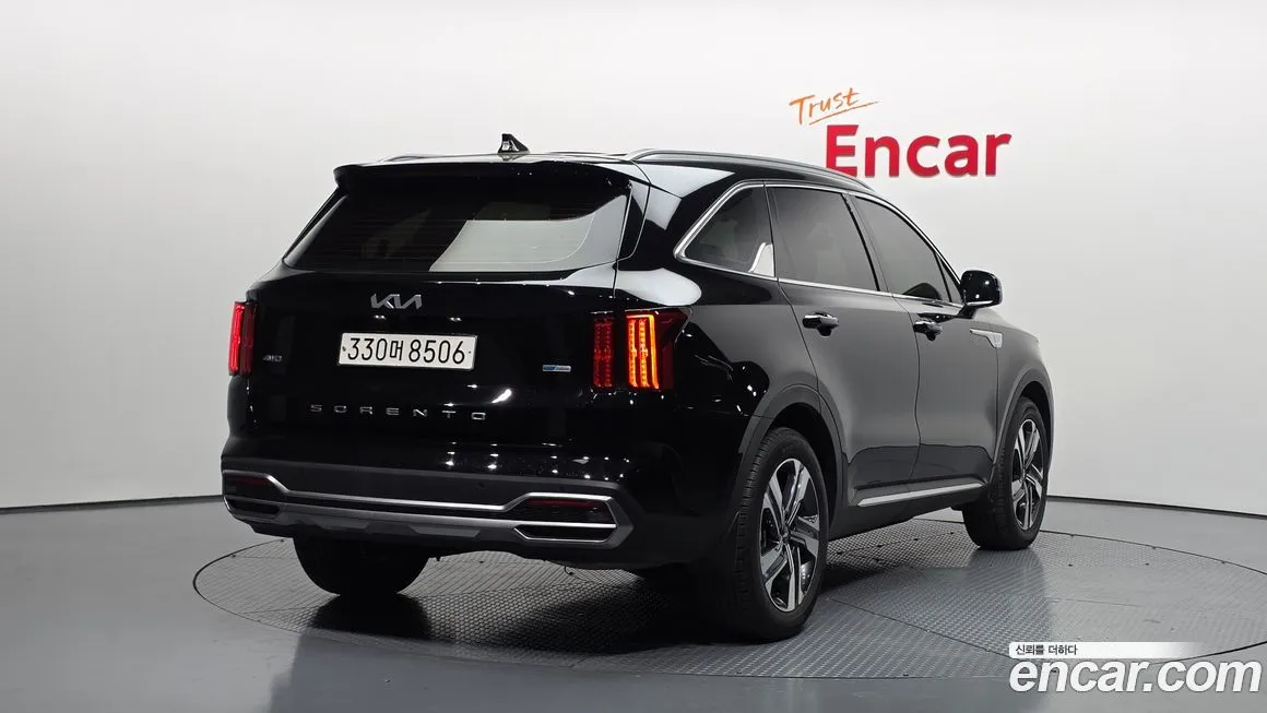 Kia Sorento — фото 4