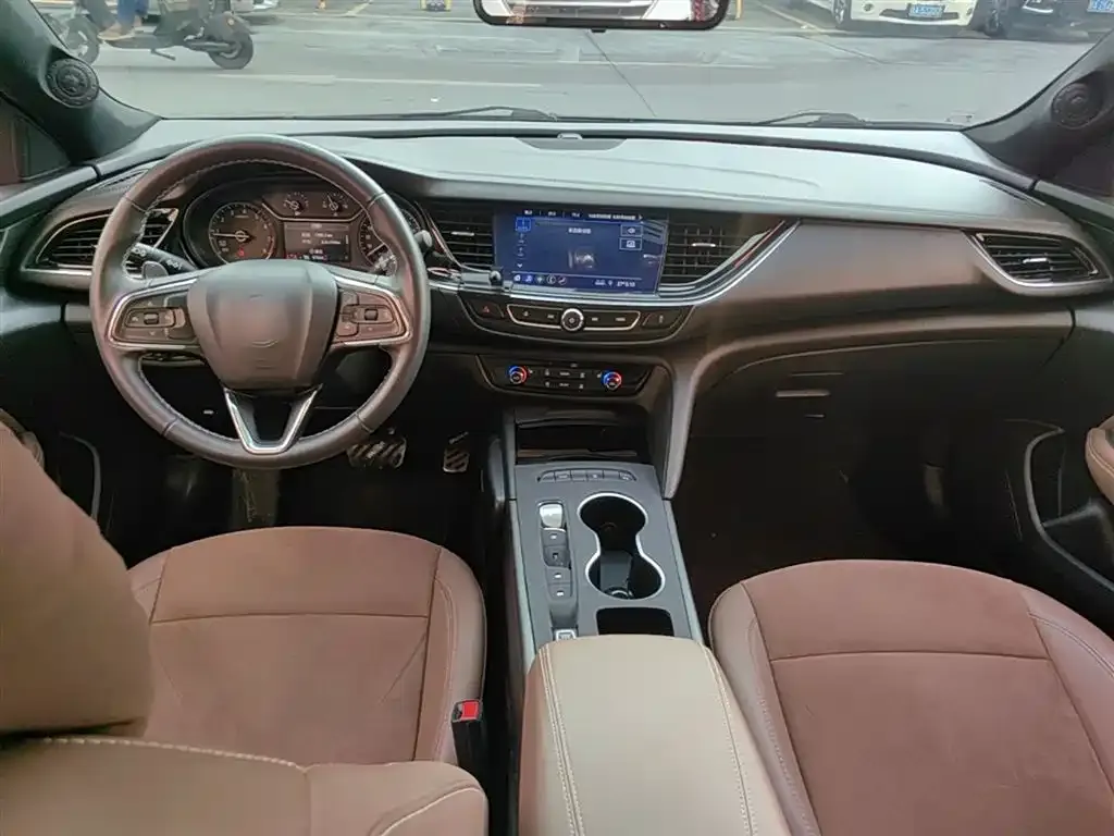 Buick Regal — фото 9
