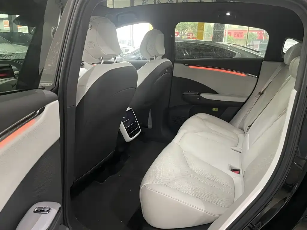 XPeng G7 2025 из CN, фото 4