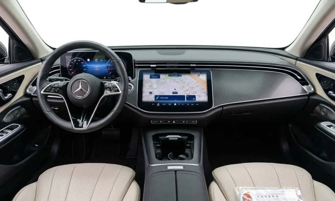 Mercedes-Benz E-Class 2025 из KR, фото 9